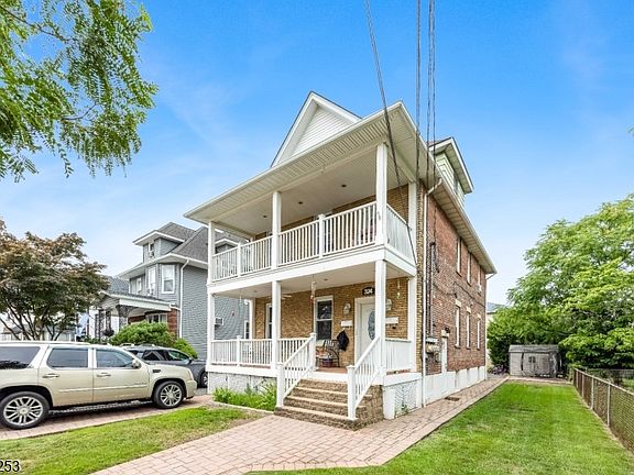 2nd image of 324 Union St