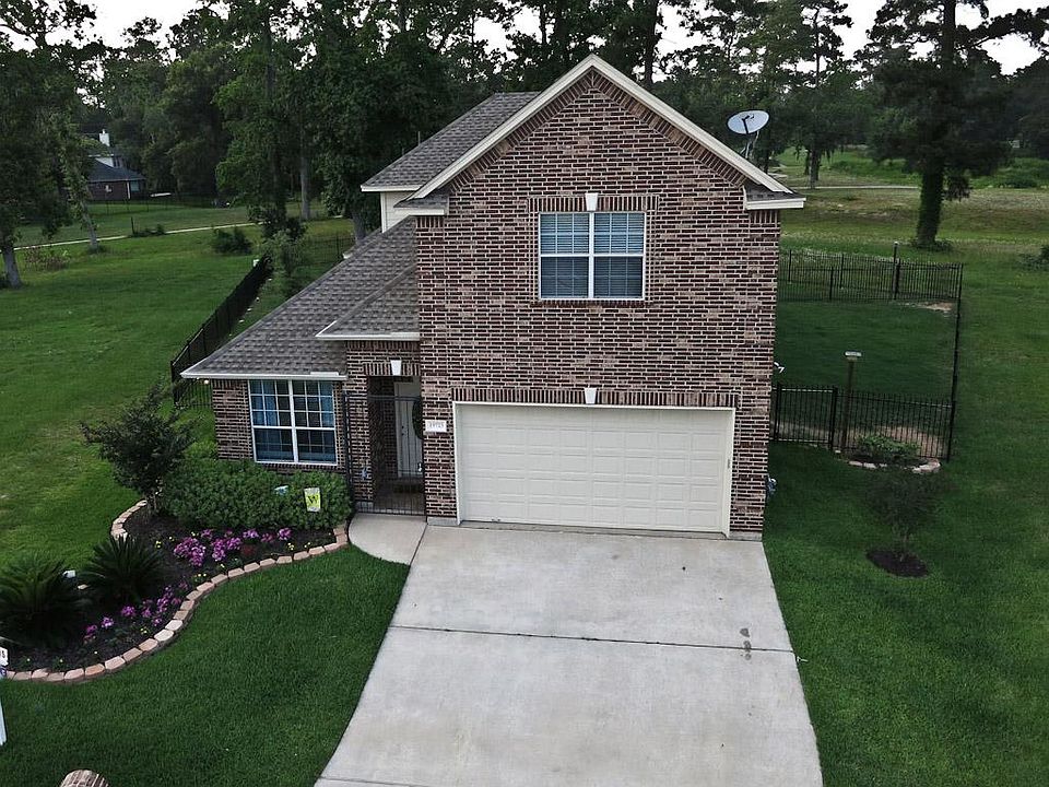 1st image of 19723 Fairway Island Dr