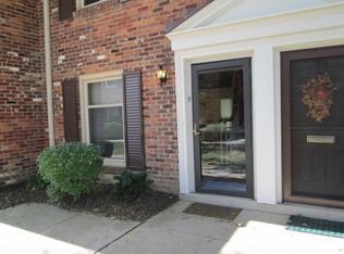 911 Manor Ln UNIT E, Columbus, OH 43221