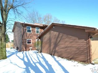 1829 S Marday Ave #11, Sioux Falls, SD 57103