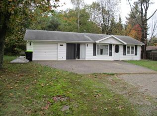 9109 Michigan Ave, Saint Helen, MI 48656