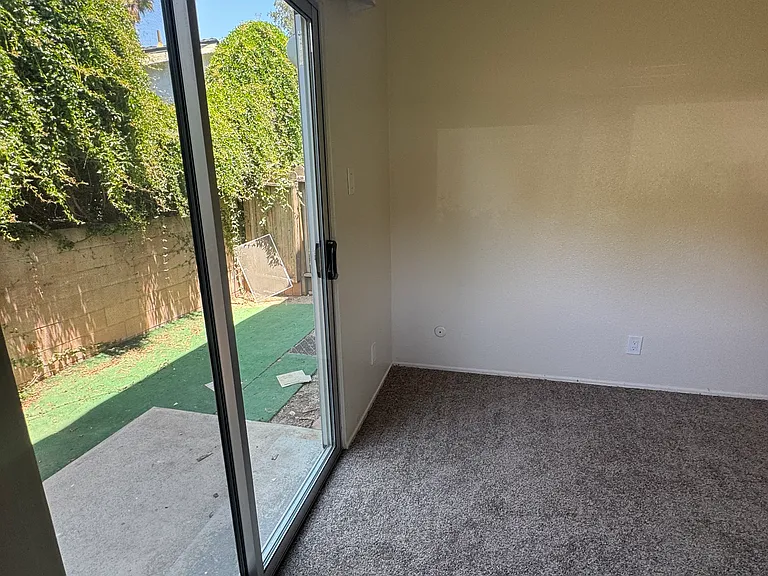 118 N Padre Juan Ave #118 — Photo 14