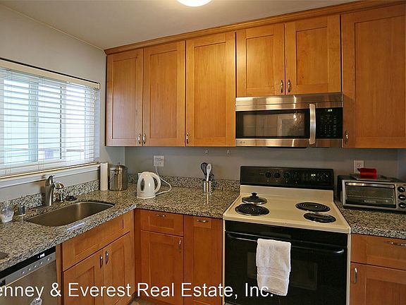 5th image of 630 Corbett Ave APT 102