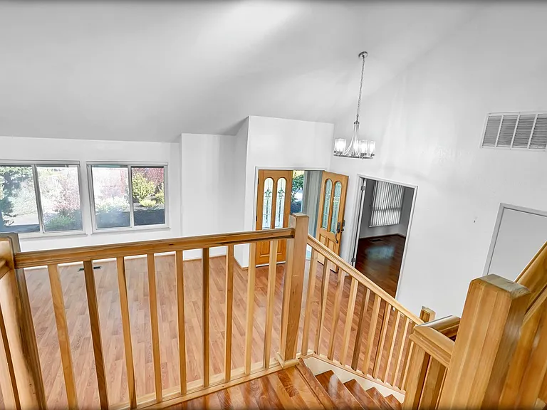 720 Toulouse Ct — Photo 15