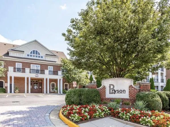 12921 Centre Park Cir APT 303, Herndon, VA 20171