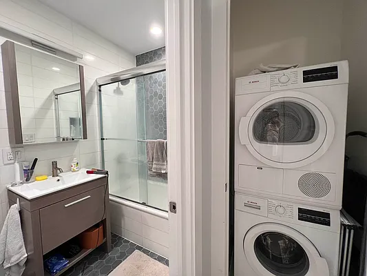 Rented by Corcoran | media 8