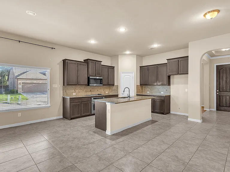12836 Palancar Dr — Photo 10