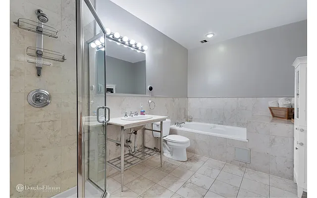 Sold by Douglas Elliman | media 10