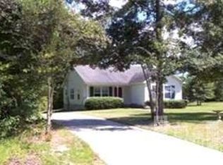 718 NE Lewis Rd, Leland, NC 28451