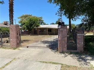 127 W 11th St, Merced, CA 95341