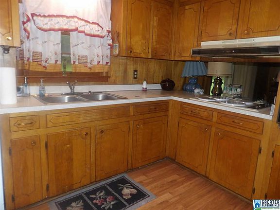 2nd image of 1301 Easterwood Dr