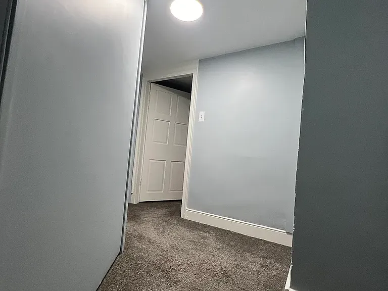 116 E Main St — Photo 15