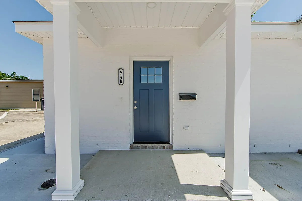 Photo 1 of 8 - 619 Magnolia St #B - Thibodaux, LA Unit Photo - 619 Magnolia St #B