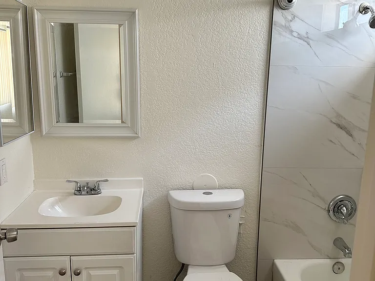 625 N Cerritos Ave #M — Photo 9