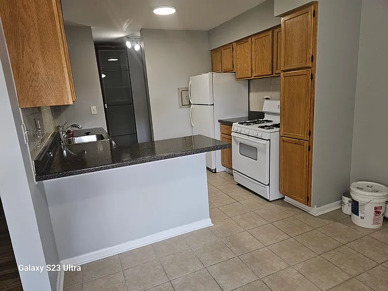 910 E Old Willow Rd #104 — Photo 16