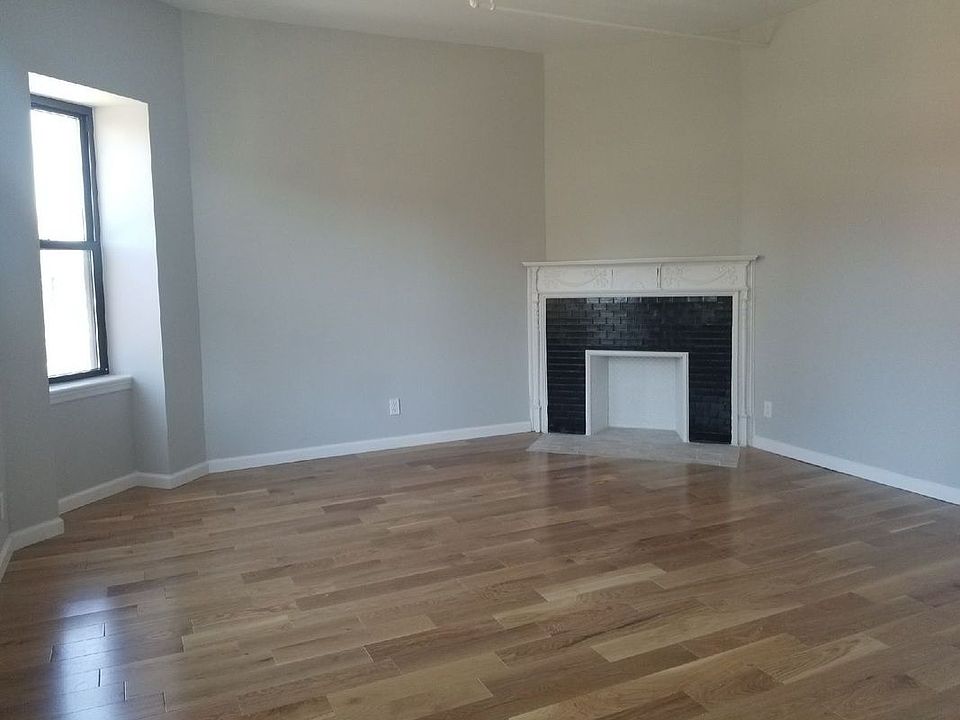 1st image of 2299 A C Powell Blvd APT 1B