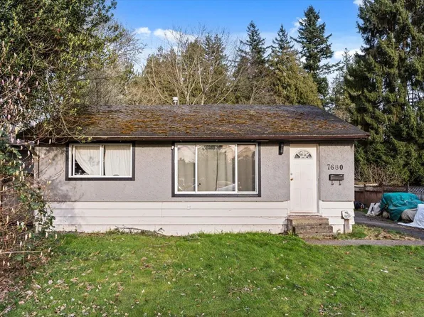 7680 Blott St, Mission, BC V2V 3K3