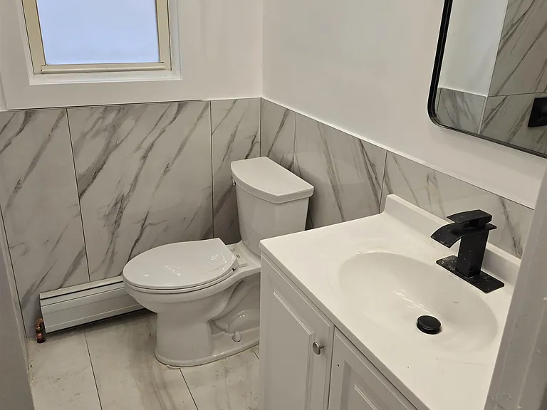 19 Oak St #2 — Photo 12