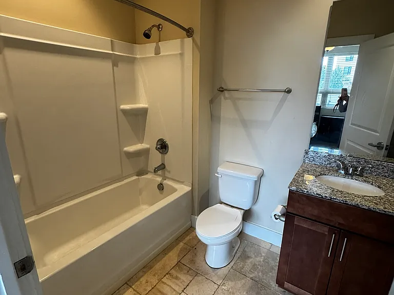Friendly Apartments Co Living — Photo 6