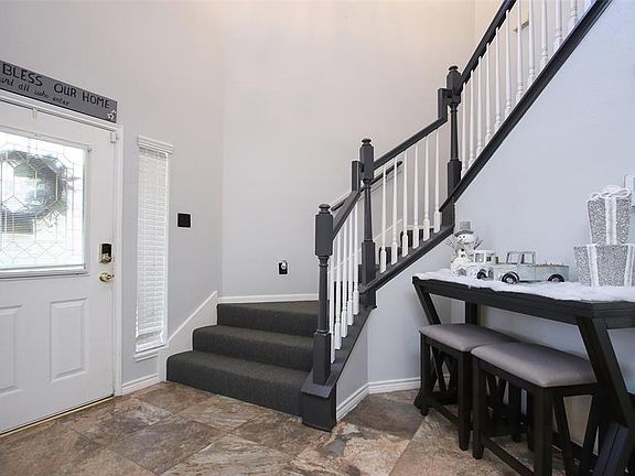 5th image of 16350 Rockcreek Ln
