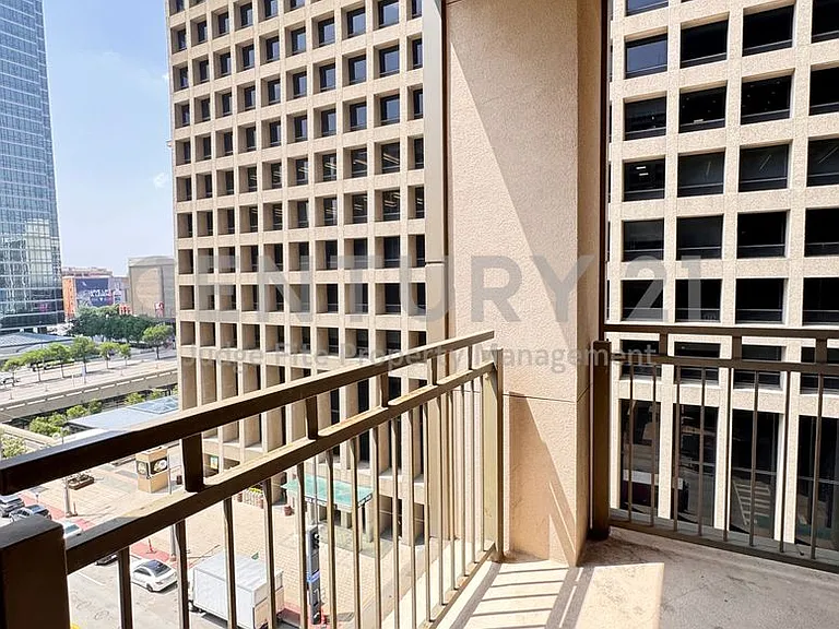 1200 Main St #506 — Photo 16
