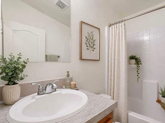 5th image of 5505 N Shannon Rd Unit 30