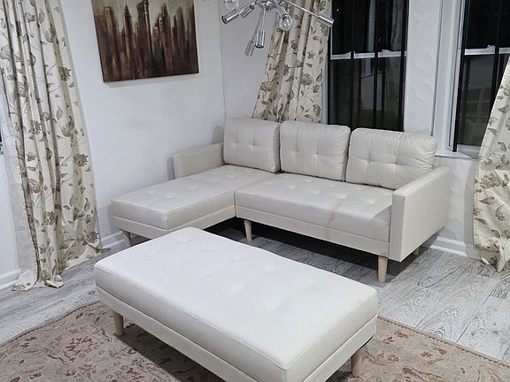 5th image of 2080 E Roxboro Rd NE