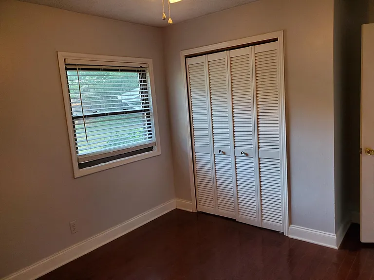 4825 Gettysburg Rd — Photo 10