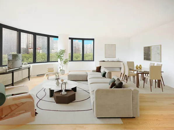 330 East 38th Street image 4 of 26