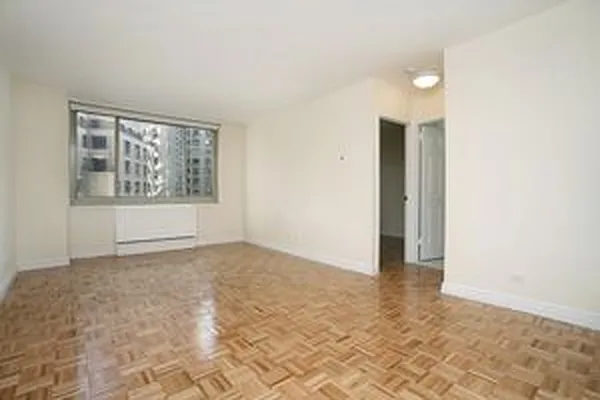 Rented by Douglas Elliman | media 27