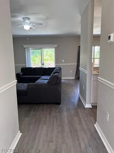 1107 Enrique St E — Photo 6