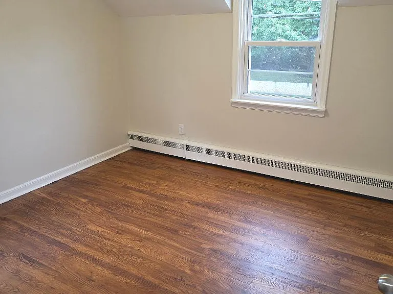 1005 Swarthmore Ave — Photo 6