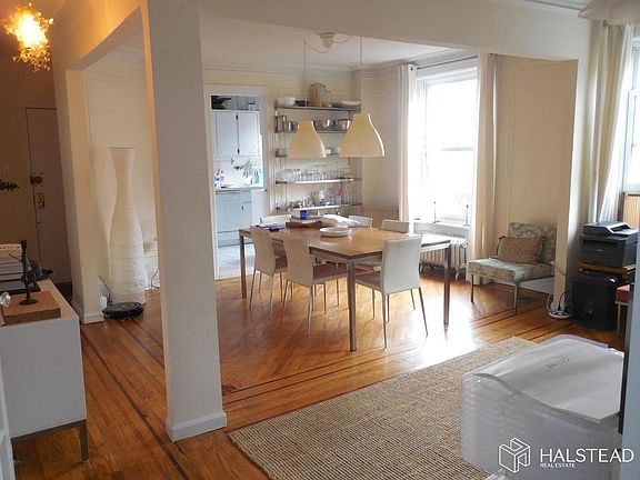 4th image of 189 Warren St #4A