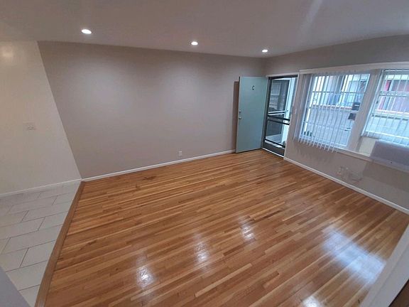 2nd image of 1318 19th St APT C