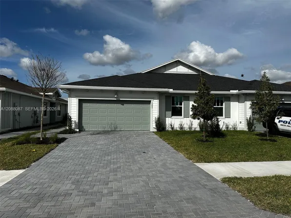 1393 Haywagon Trl, Loxahatchee, FL 33470