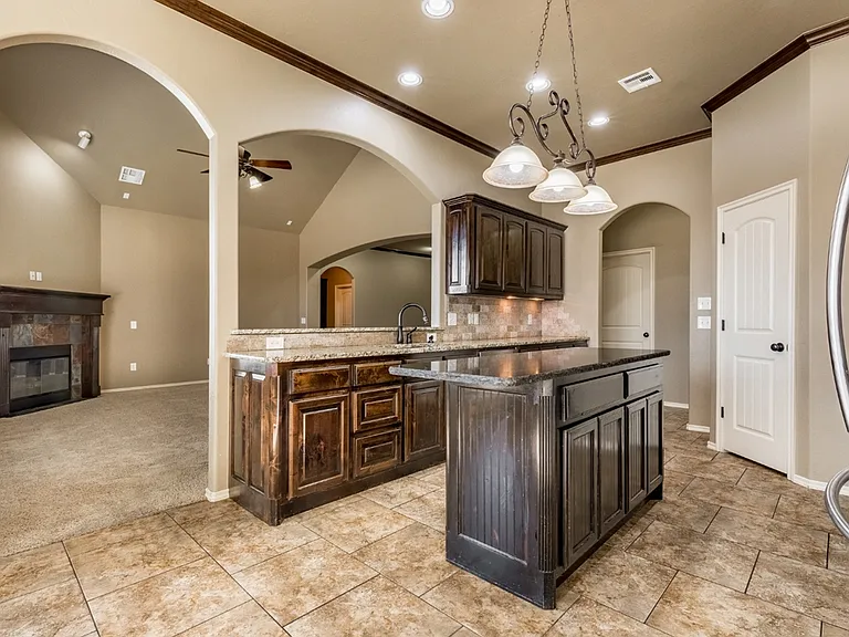 1432 Glenolde Pl — Photo 4