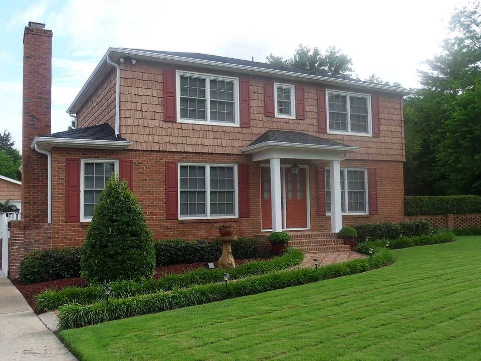 2nd image of 12313 Oakhaven Dr