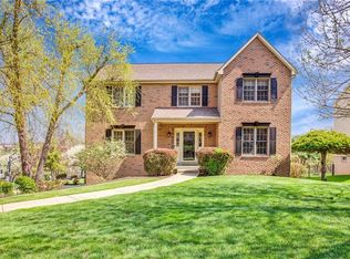 823 Wellington Dr, Seven Fields, PA 16046