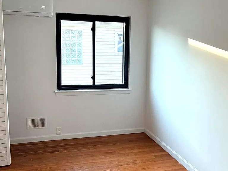 216 Monahan Ave #2 — Photo 7