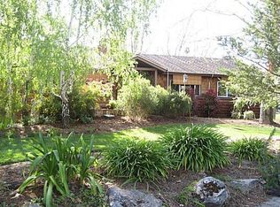 1411 Forestview Dr, Santa Rosa, CA 95401