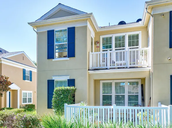 872 Fitzgerald Ave, Ventura, CA 93003