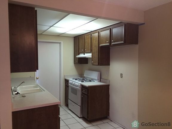 2nd image of 651 Corona St