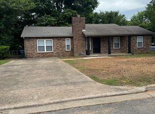 1230 S Sherman Ave, Fayetteville, AR 72701