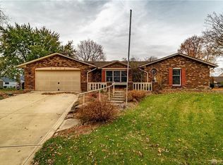 4202 Delta Ct, Englewood, OH 45322