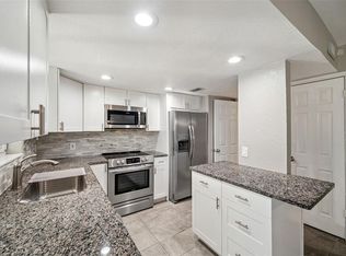 2944 Pine Cone Cir, Clearwater, FL 33760