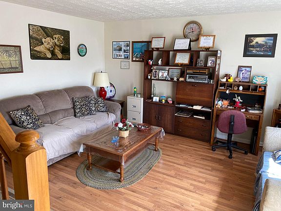 5th image of 532 Park Manor Cir Unit 4