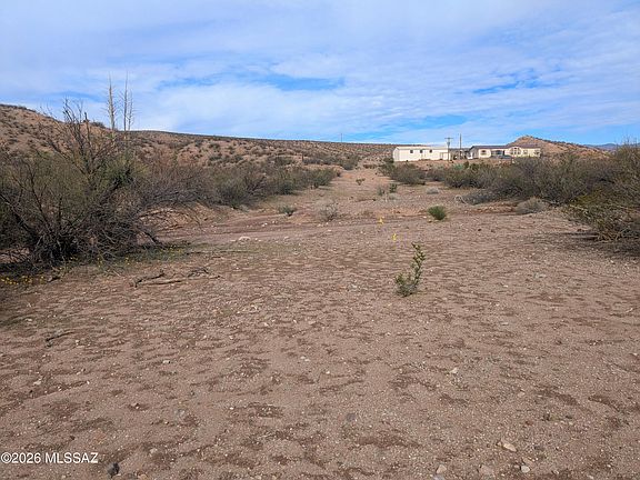 5th image of La Canada Rd