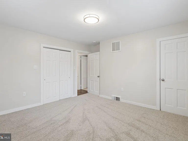 127 Bell Ave — Photo 17