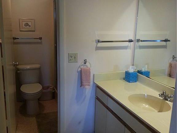 5th image of 19 Plantation Dr APT 202