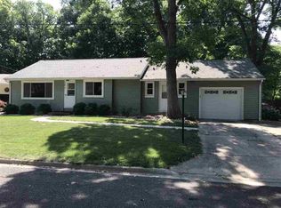 110 Circle Dr, East Peoria, IL